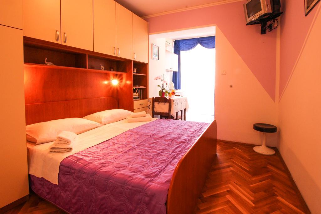 Apartments Sonja Ровінь Екстер'єр фото
