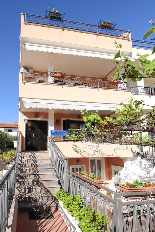 Apartments Sonja Ровінь Екстер'єр фото