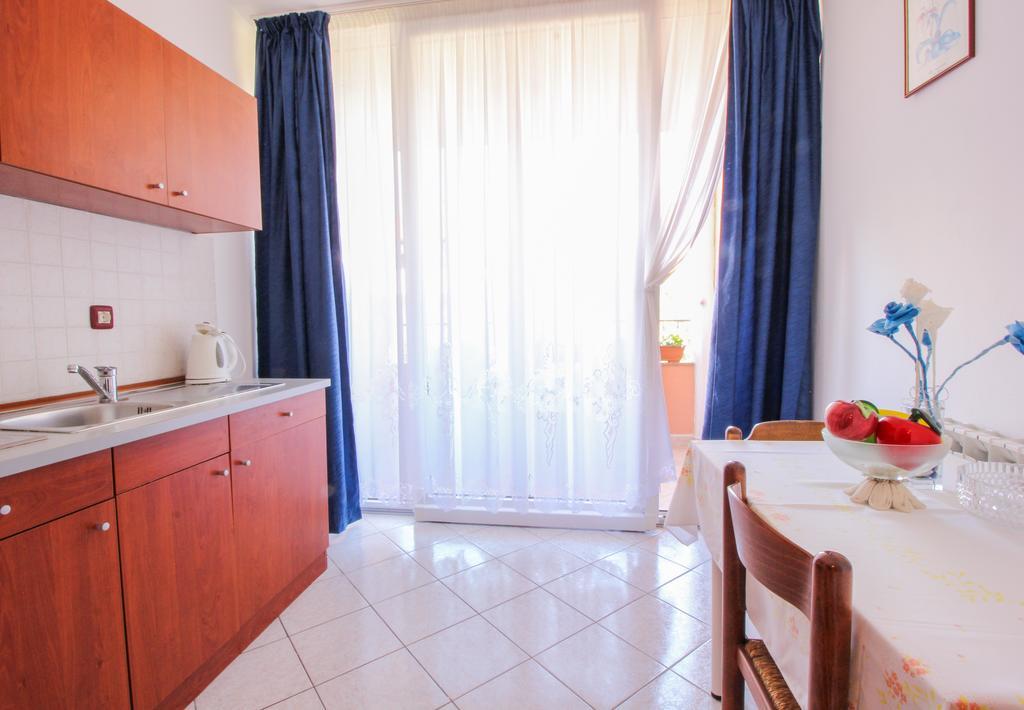 Apartments Sonja Ровінь Екстер'єр фото