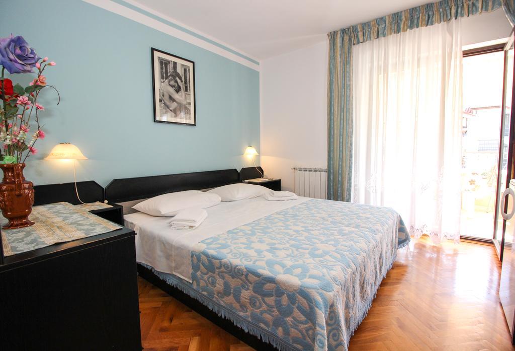 Apartments Sonja Ровінь Екстер'єр фото