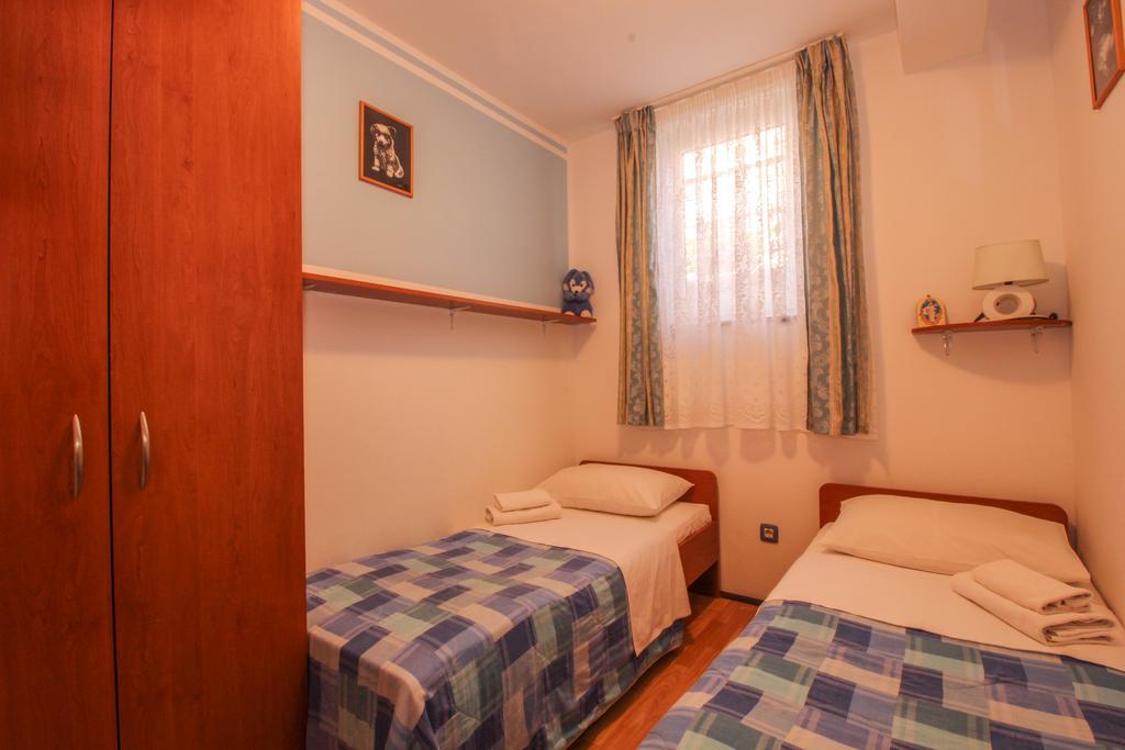 Apartments Sonja Ровінь Екстер'єр фото